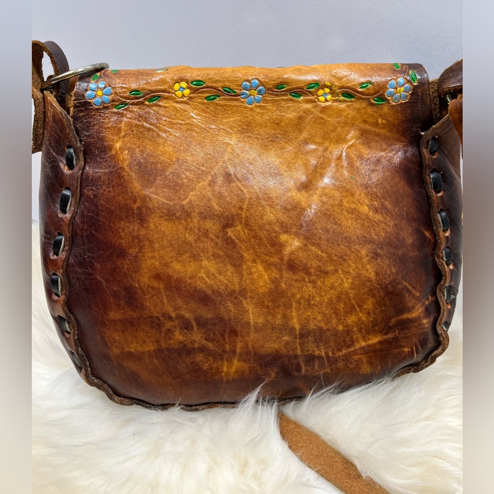 Gift
Vintage RARE Authentic 1970 Hand painted Tooled Leather Crossbody - Picture 5 of 17